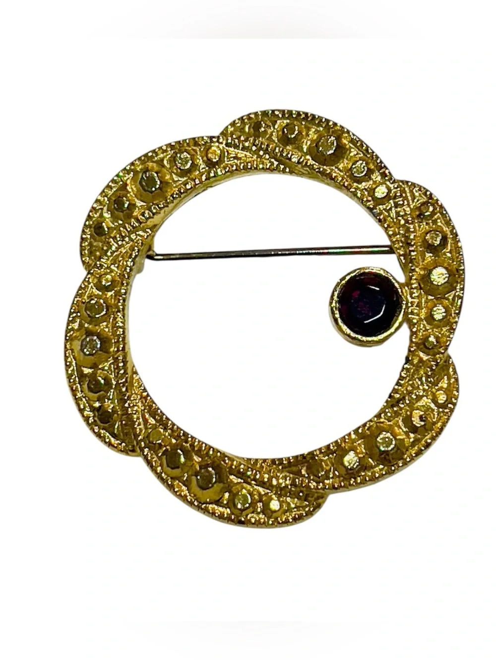 Vintage Gold Tone Round Textured with Garnet Red Rhinestone Brooch/Pin Victorian